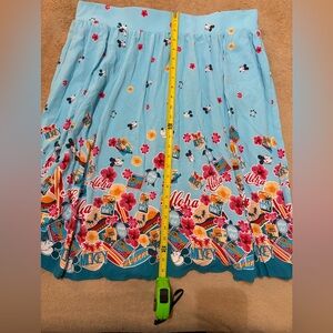 Her Universe Disney Aloha Mickey Minnie Tropical Skirt -- Plus Size 2